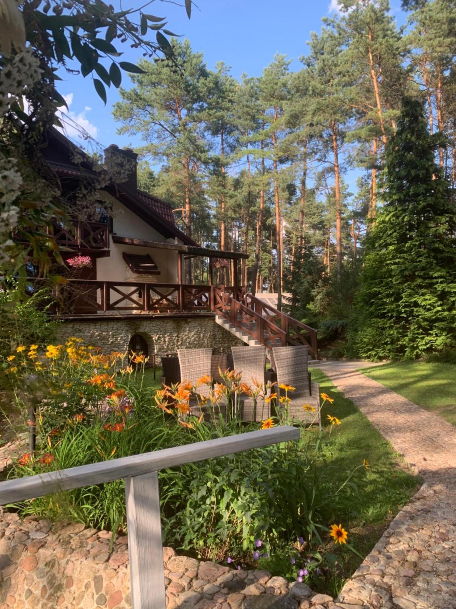 Przystanek Zofiowka Hotel Tuszyn Exterior foto